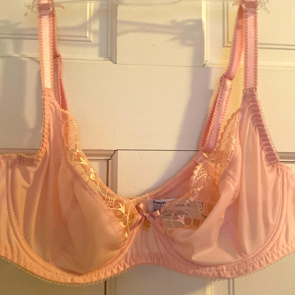 34D Freya Plunge bra -Bubblegum pink